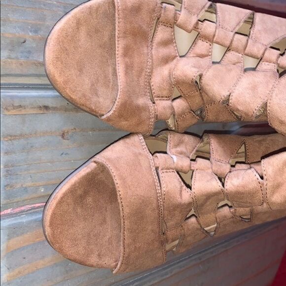 Franco
Sarto suede sandals   - Picture 3 of 7